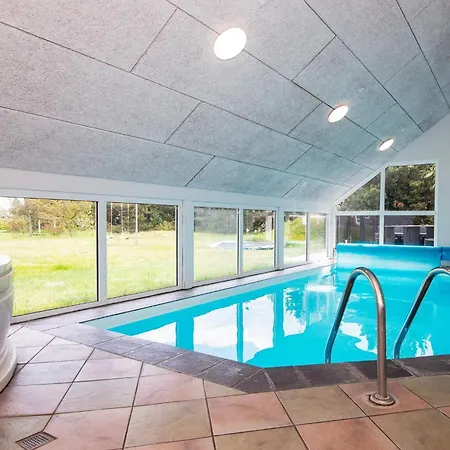 Ferienhaus Luxury Retreat With Pool - By Traum